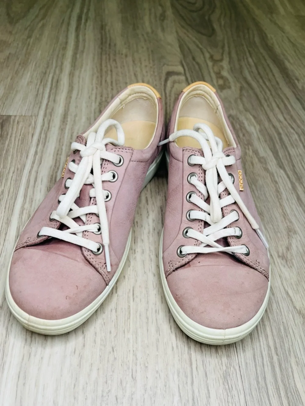Ecco Women’s Sneakers SZ EU 37 US 6-6.5 pink Low Comfort Walking outdoor Shoe